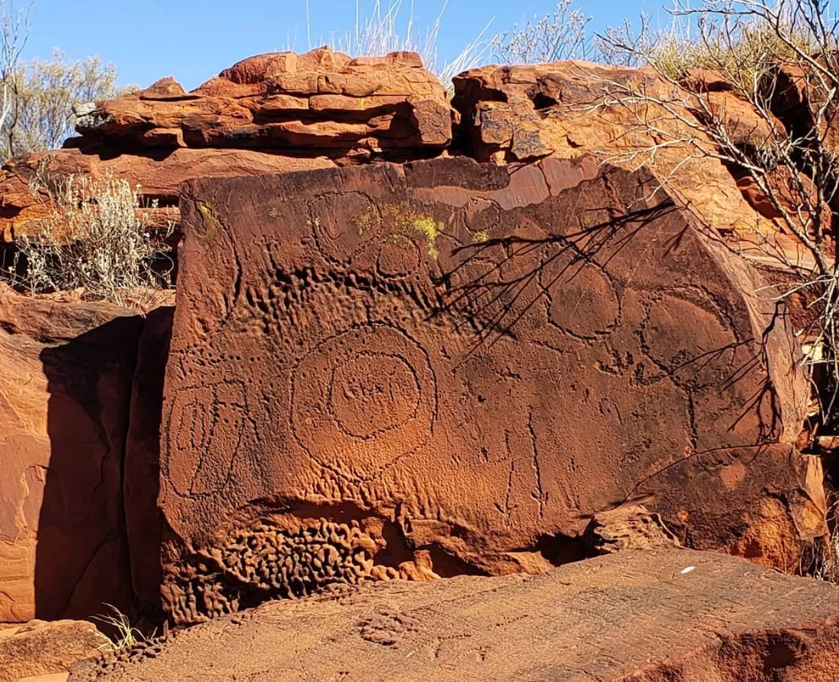 Ewaninga Rock Carvings Conservation Reserve
