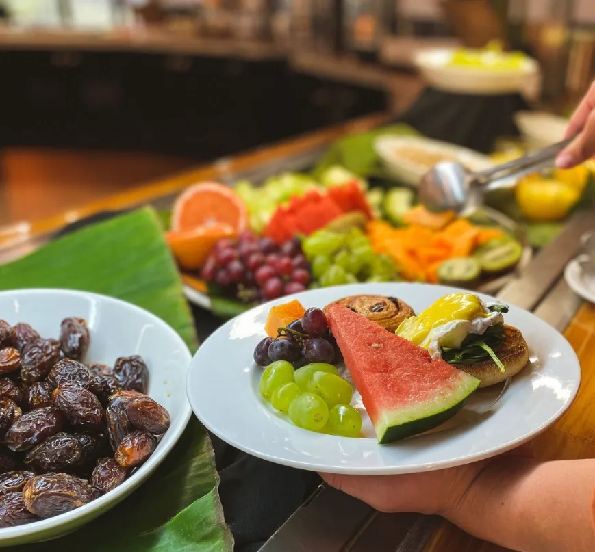 Grab and Eat – Shades of Convenience